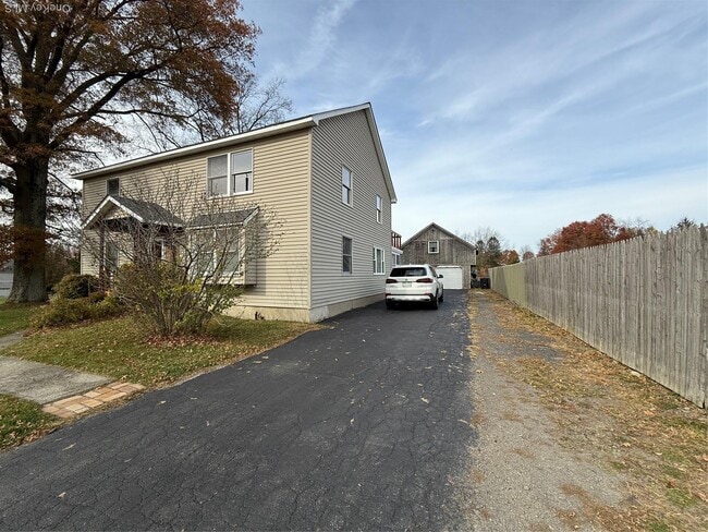 Building Photo - 247 Orrs Mills Rd