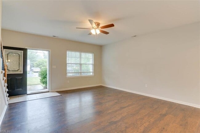Building Photo - 1477 Morgan Dr