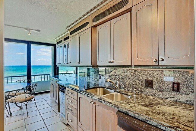Building Photo - 5550 N Ocean Dr