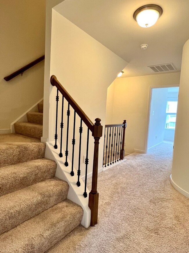 Building Photo - 17617 Memorial Tournament Dr