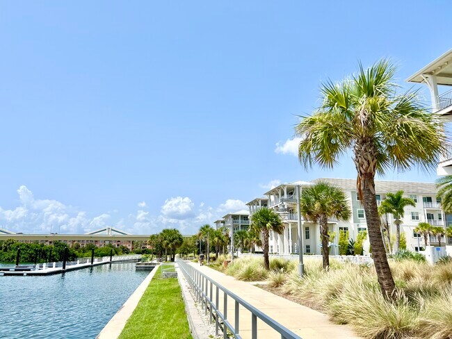 Building Photo - 5120 Bridge St