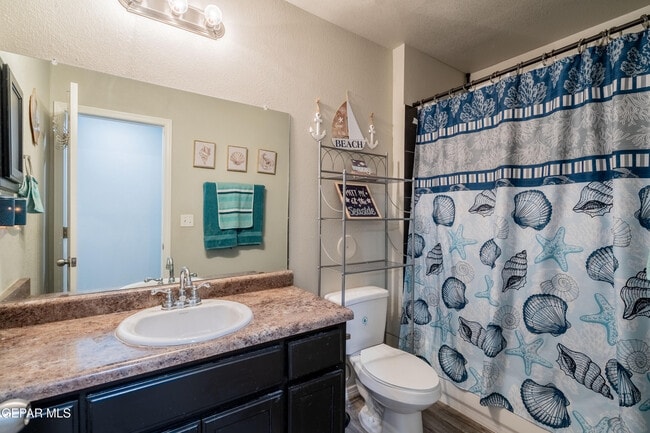 Building Photo - 945 Villa Seca Dr