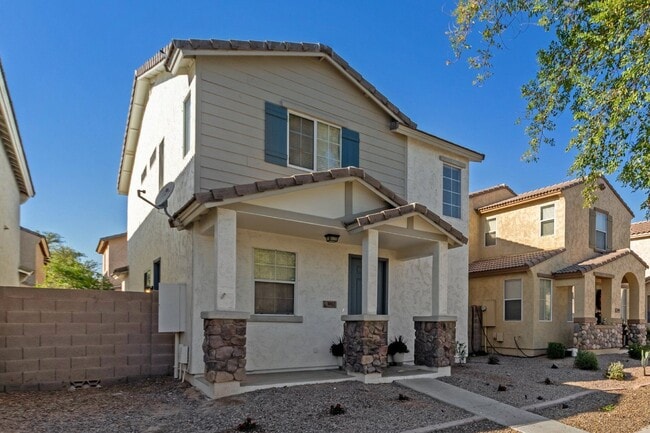 Building Photo - 3012 S 101st Dr