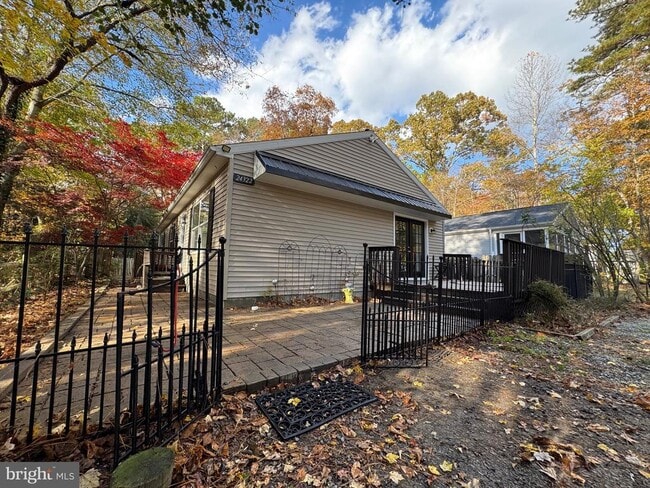 Building Photo - 24322 Canal Dr