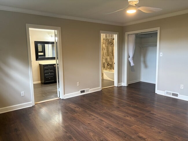 Building Photo - 3 Bedroom, 3 Bathroom House in Winston-Salem!