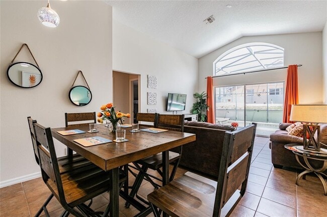 Building Photo - 146 Rosso Dr