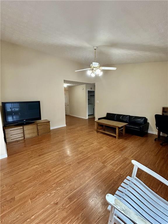 Building Photo - 3268 Crossfield Way