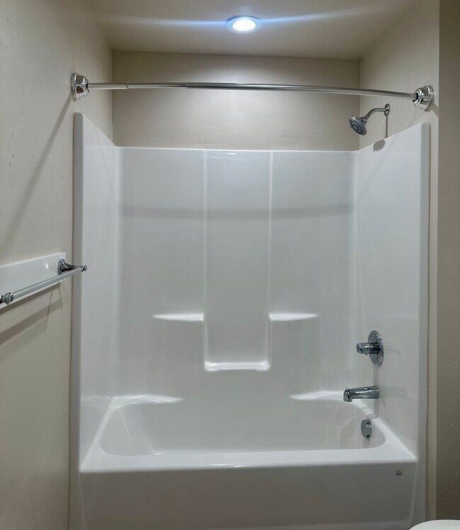 Building Photo - 1 Month FREE! Newer 3BD/2BA w/ Garage, Fenced Yard & A/C