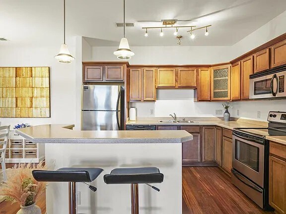 Building Photo - 8253 Mayo Dr