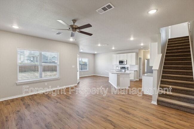 Building Photo - 712 Taliaferro Trl