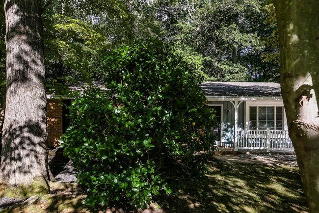 Building Photo - 6204 Judas Tree Ln