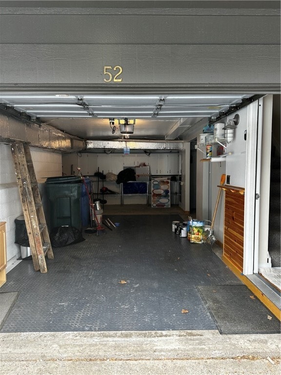 Building Photo - 52 Vick Park B