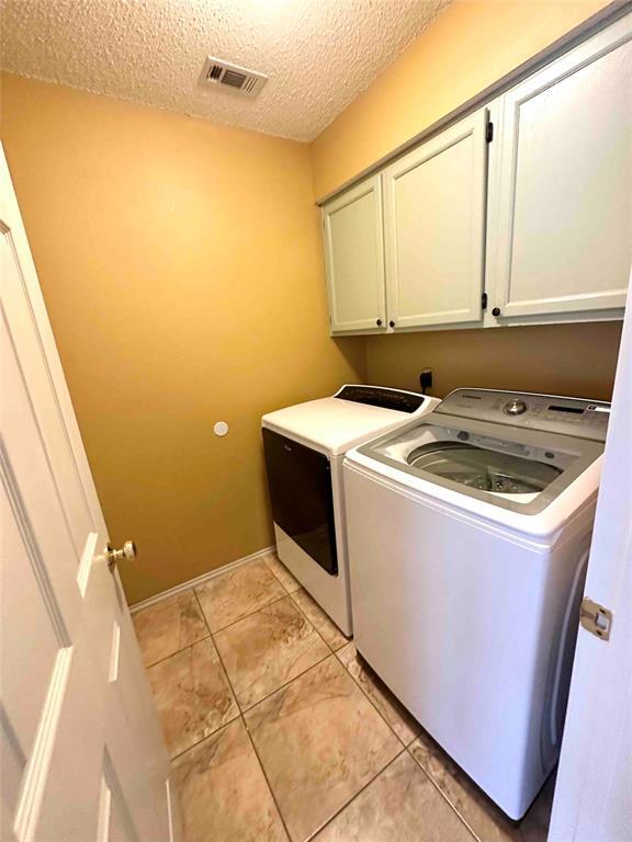 Building Photo - 13225 Amasia Dr
