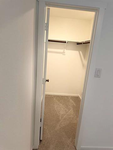 Building Photo - 205 Bable Run Dr