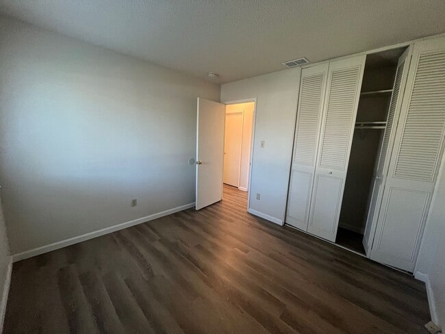 Building Photo - 3bed 1.5bath in Rancho Cordova