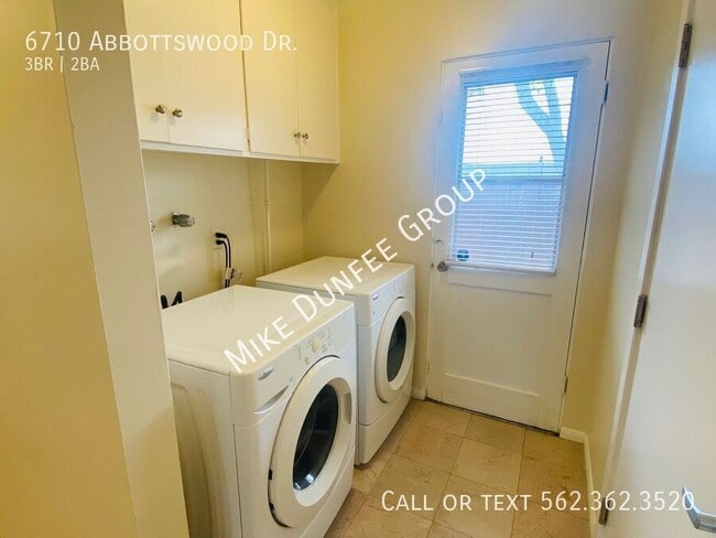 Building Photo - 6710 Abbottswood Dr