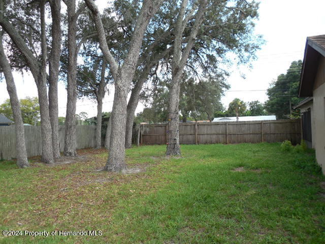 Building Photo - 1394 Nobleton Ave