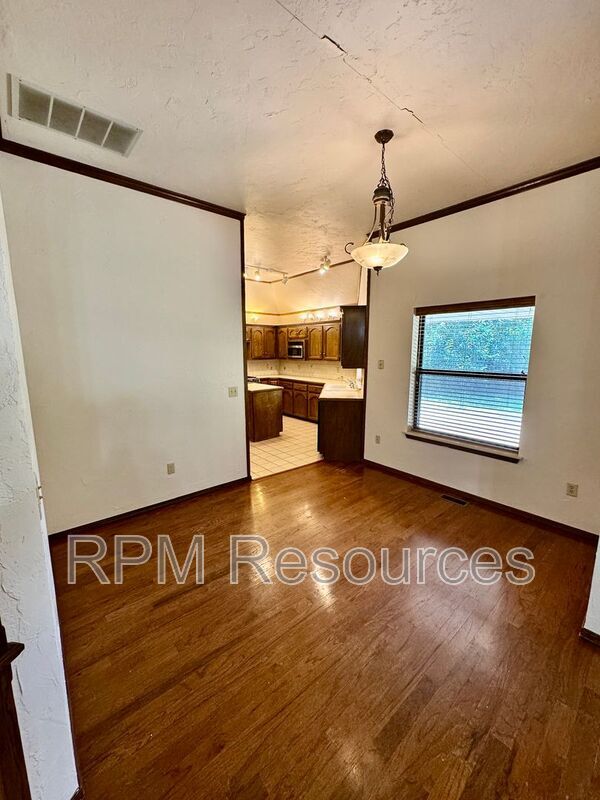 Building Photo - 1312 NW 184th St