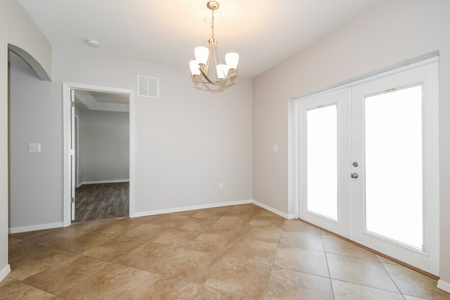 Building Photo - 11108 Newbridge Dr