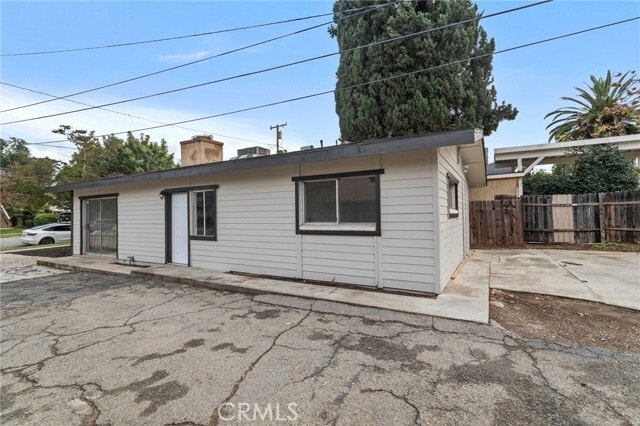 Building Photo - 316 Sonora St