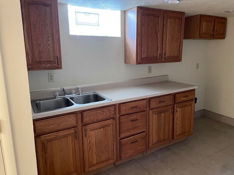 Apt I - 700 Brinton Ave