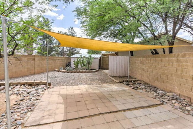 Building Photo - $1,000 Move-In Credit - Mission View off Valencia. Cardinal and Los Reales Rd