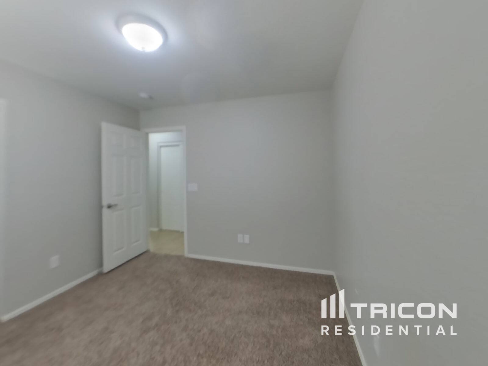 Building Photo - 31361 N Blackfoot Dr