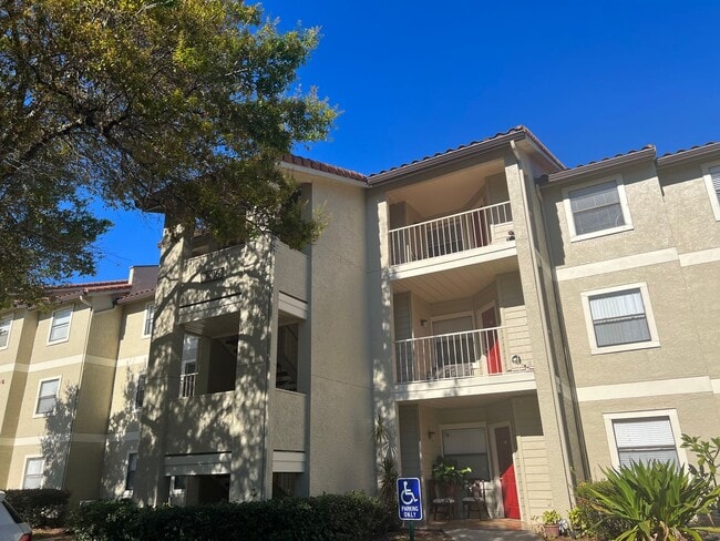 Building Photo - 3016 Parkway Blvd