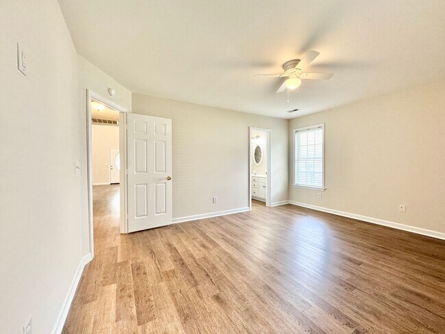 Building Photo - Adorable 3 Bedroom Home in High Point!