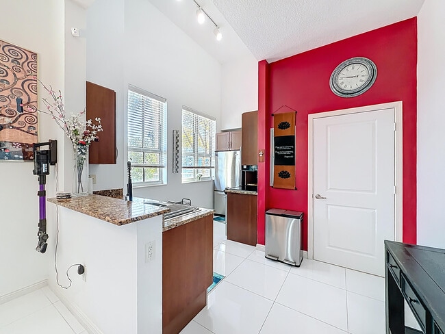 Building Photo - 450 N Federal Hwy