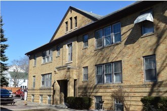 Building Photo - 1320 Spring St