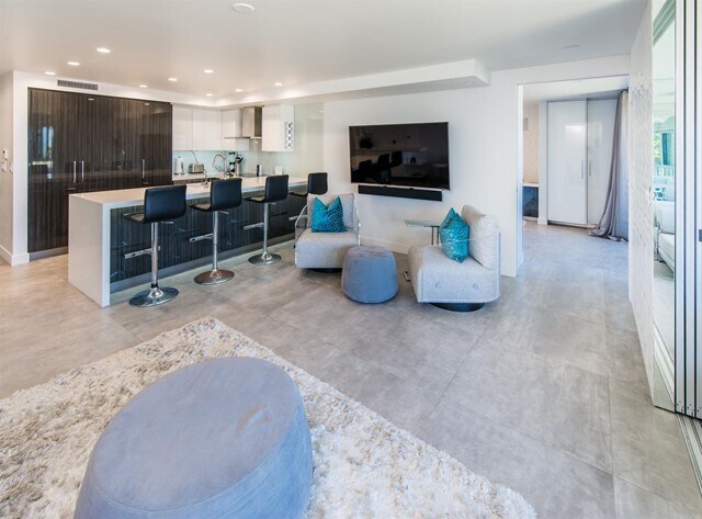 Building Photo - 1558 Camino Del Mar