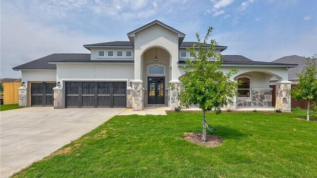 Building Photo - 336 Jake Dr