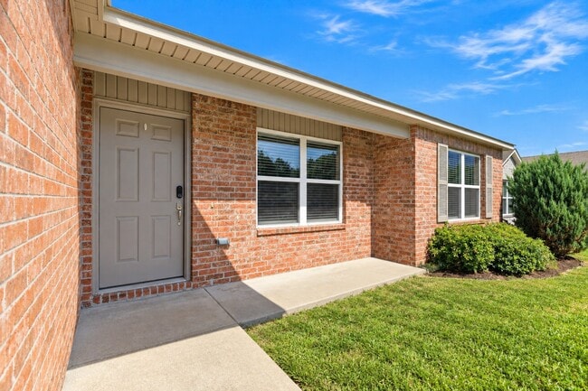 Building Photo - 5137 Woodstream Dr