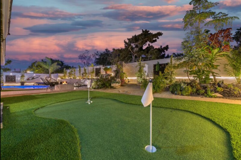 Building Photo - 6099 Scripps St