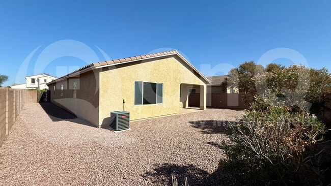 Building Photo - 987 W Deoni Trail