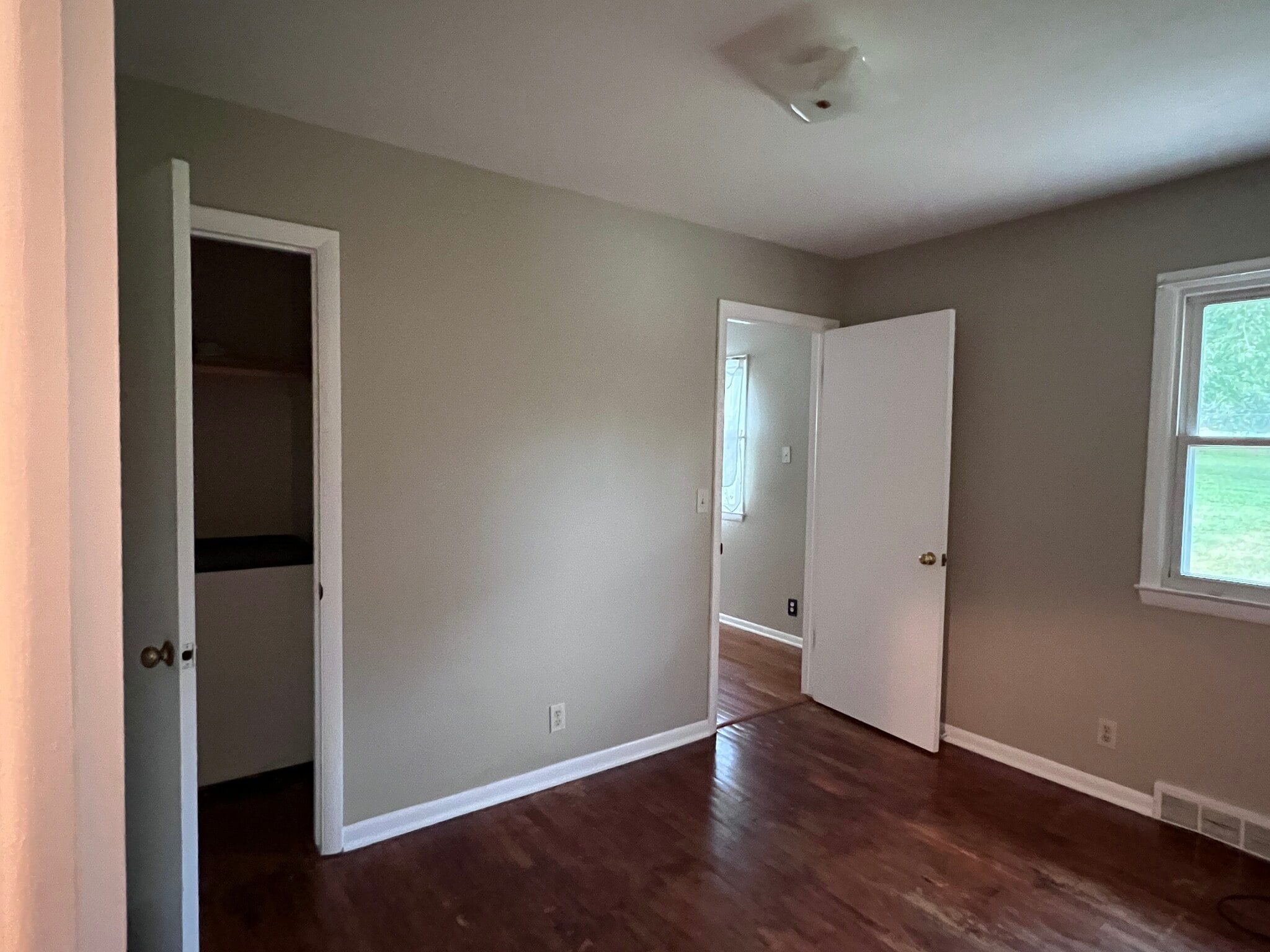 Bedroom 3 - 8120 Burdette St