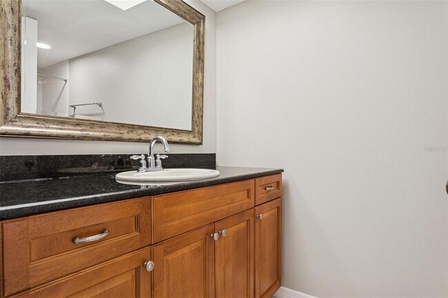 Building Photo - 7858 Niagara Ave