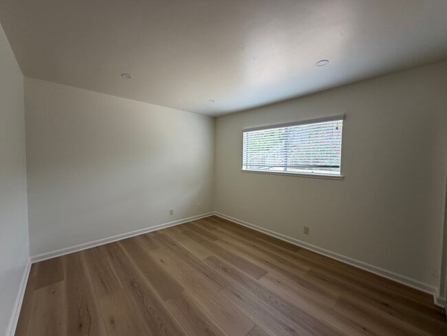 Building Photo - 78 San Fermo Dr