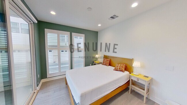 Building Photo - Coming Soon: Beautifully Furnished 3Bd 3.5Ba Condo in Costa Mesa