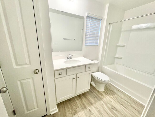Building Photo - 3br 2.5 ba  Paired Home near shopping, I-77 & I-40 Ready July 17th!