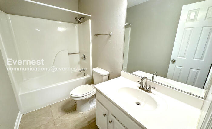 Building Photo - 148 Bibb Dr