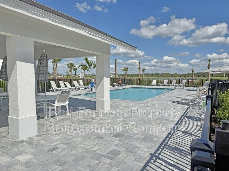 Building Photo - 15275 Grn Acrs Ave