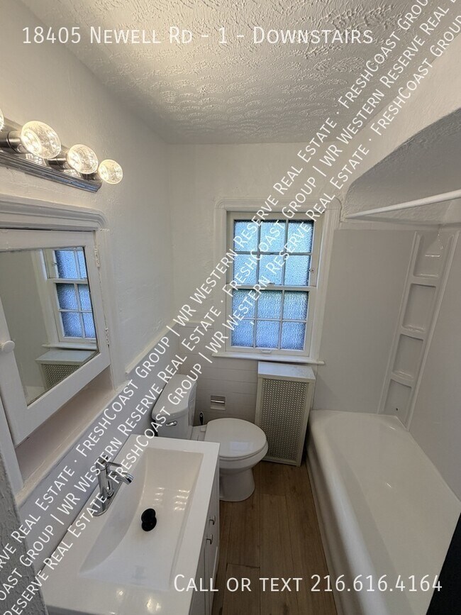 Building Photo - 18405 Newell Rd