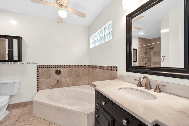 Building Photo - 113 Danielle Ct