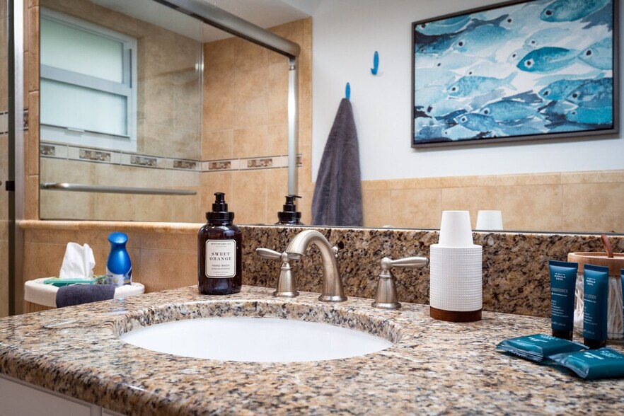 Building Photo - 149 Beachcomber St