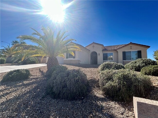 Primary Photo - 2487 Hardin Ridge Dr