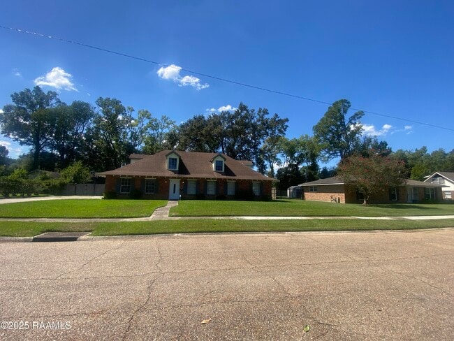 Building Photo - 1656 Bellridge Dr
