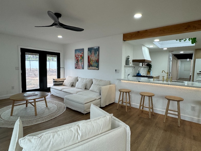 Building Photo - 2012 Troy Pl