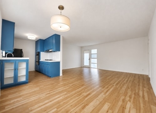 Interior Photo - 1873 Veteran Ave